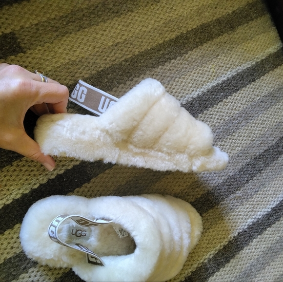 Ugg Fluff Yeah Slides Size 5 in Cream Slipper Lounge Streetwear - Picture 5 of 11